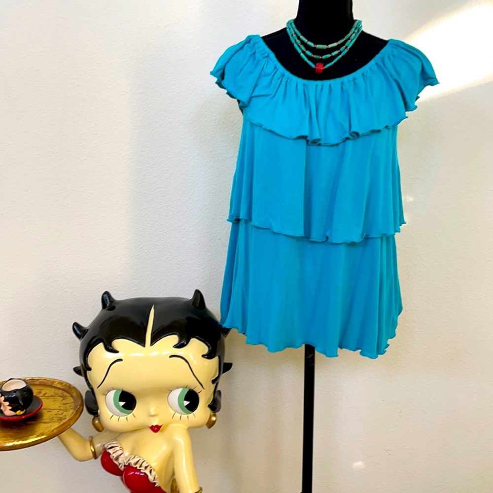 Cable and Gauge Sleeveless Ruffle Top Size S